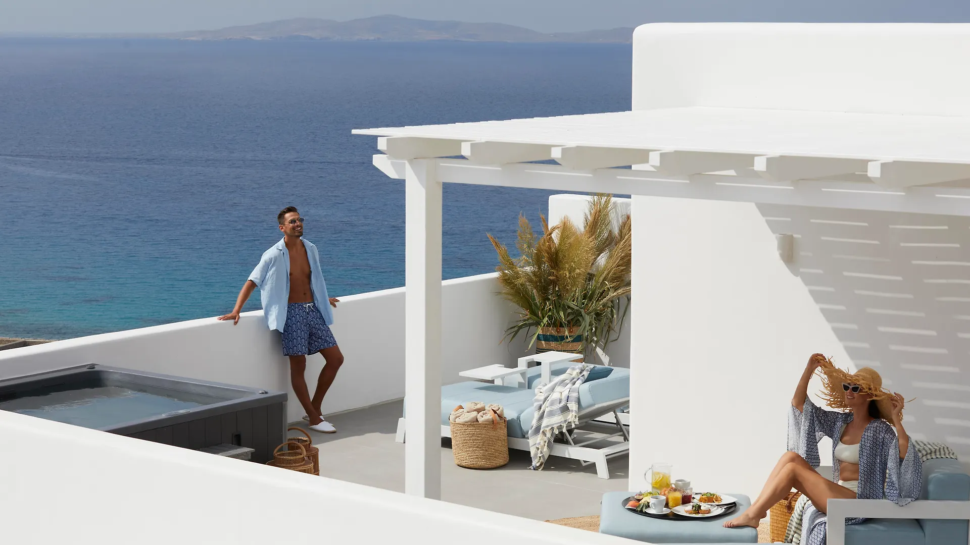 Epic Blue Suites & Villas Houlakia