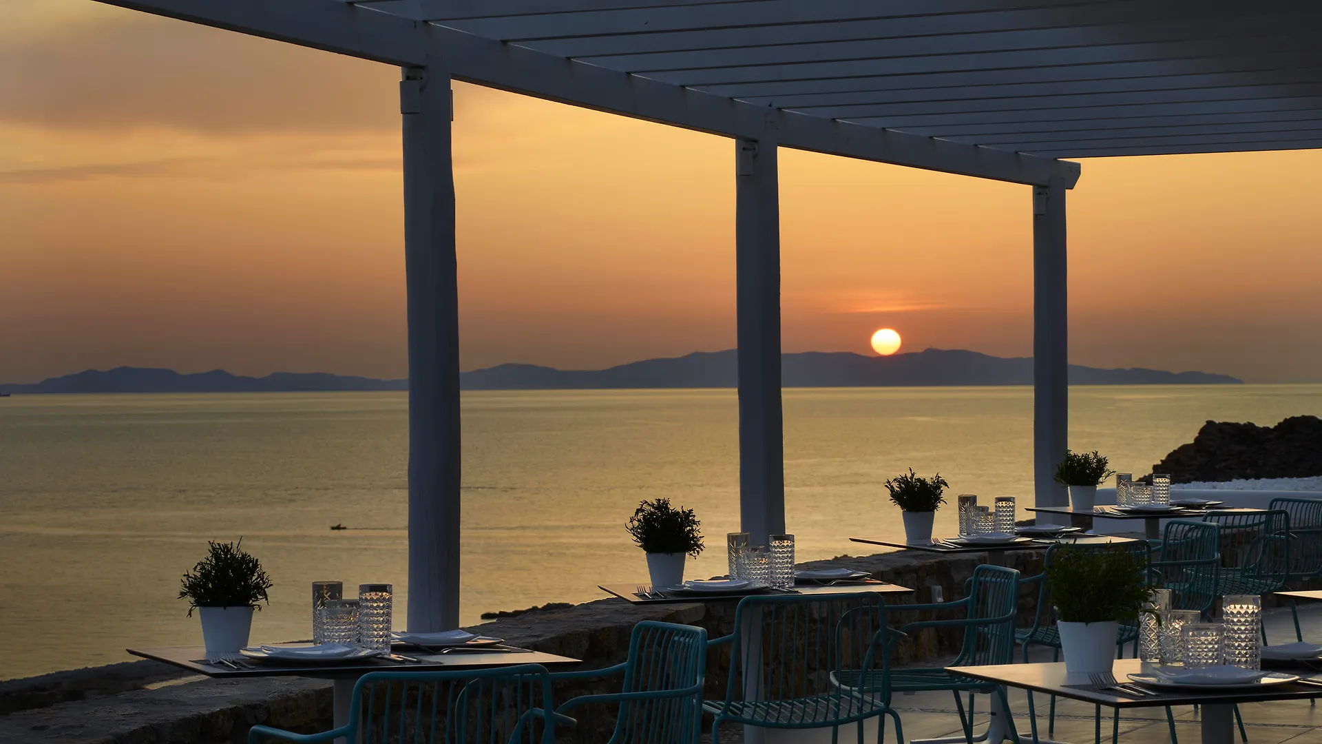 Epic Blue Suites & Villas Χουλάκια